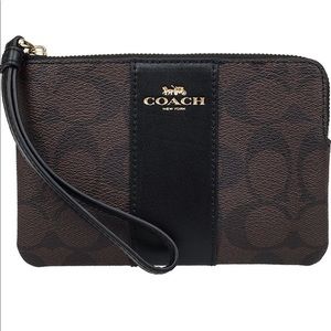 NWT Coach wristlet